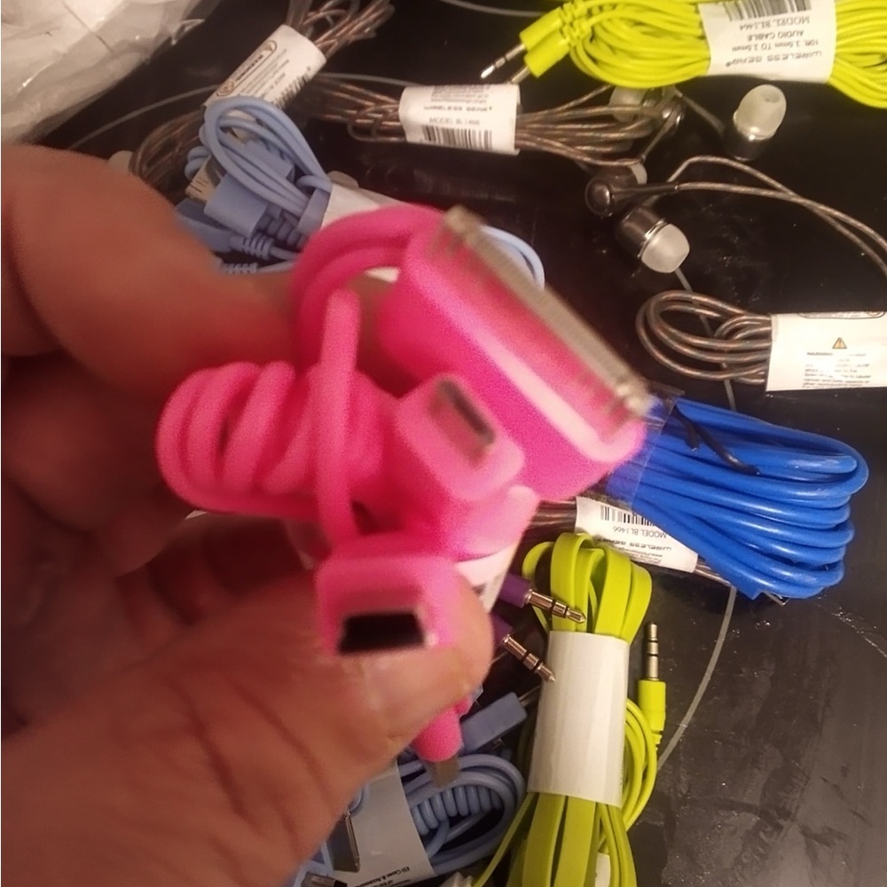 Universal Multi-Color USB Charging Cables - Picture 2 of 2